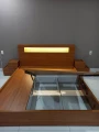 Giường ngủ gỗ MDF có kệ đầu giường gắn led 0