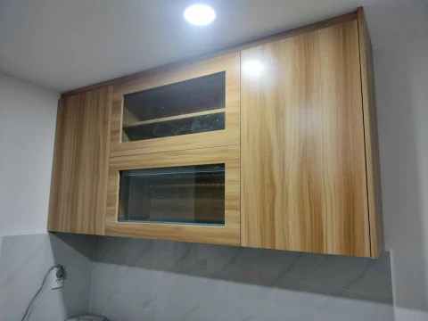 Tủ bếp trên gỗ MDF KM01