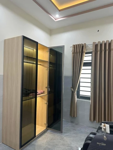 Tủ quần áo cánh kính đóng theo yêu cầu ( TACK 18)