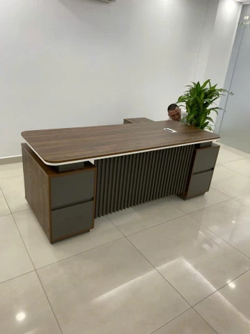 Bàn Làm Việc 24