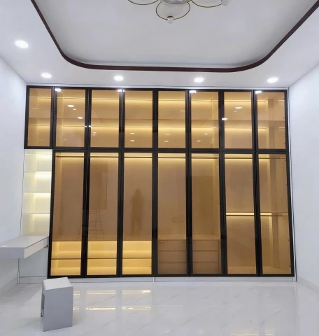 Tủ gỗ cánh kính (CK03)