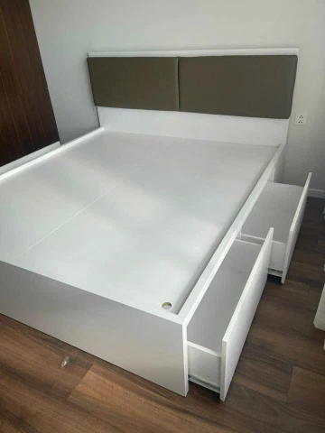 Giường gỗ MDF có 2 ngăn kéo kèm nệm đầu giường GN06