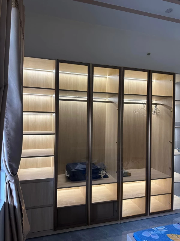 Tủ quần áo cánh kính đóng theo yêu cầu ( TACK 0002 )