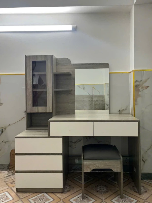 Bàn trang điểm gỗ MDF