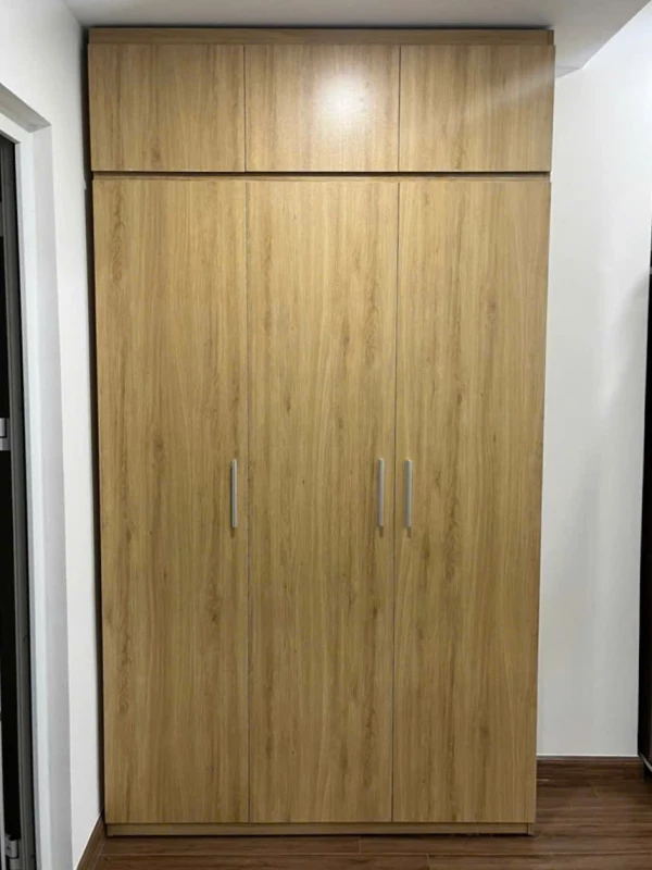 Tủ quần áo gỗ MDF màu gỗ