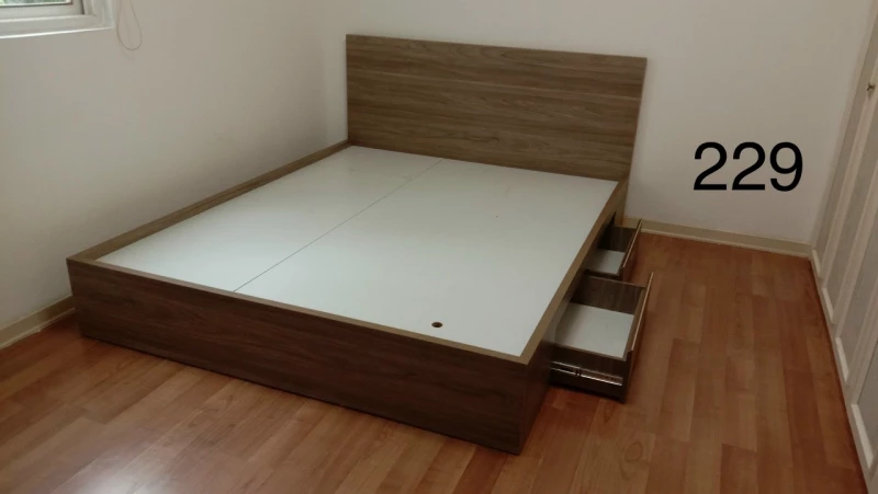 Giường ngủ gỗ MDF có 2 ngăn kéo màu vân gỗ ( gn02 )